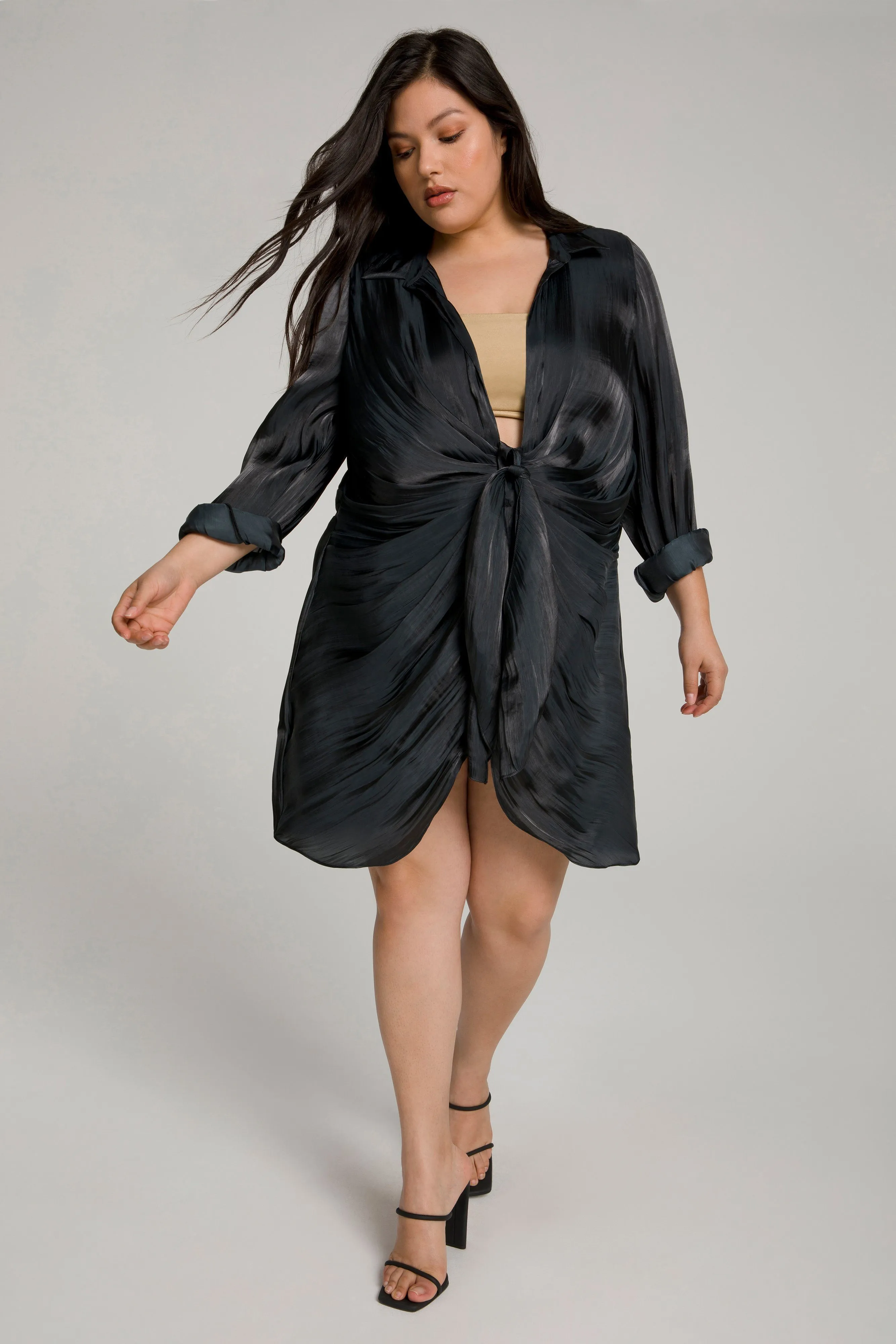 PLUNGE & WRAP DRESS | BLACK001